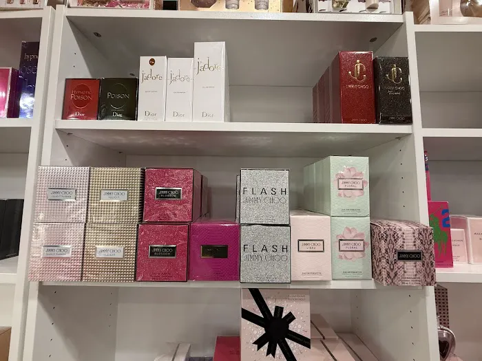 Perfume Palace 5