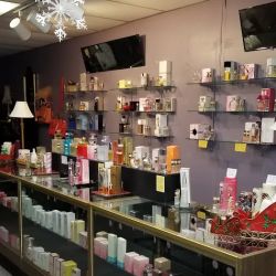 Designer Fragrance and More LLC ico