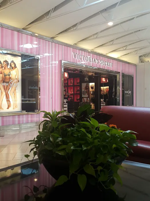 Victoria's Secret 7