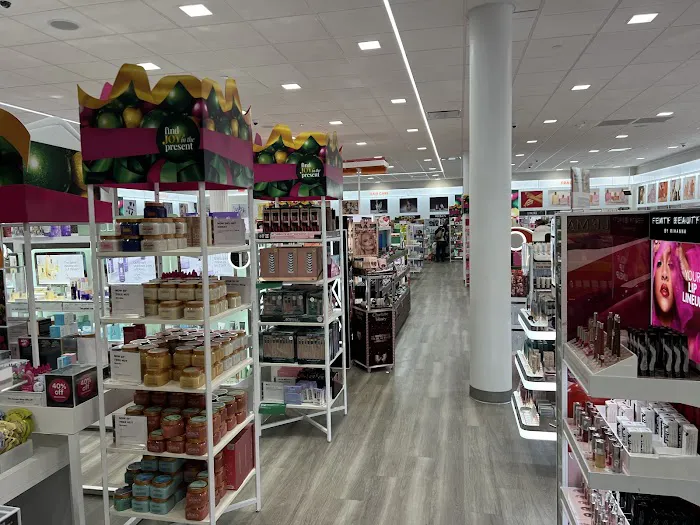 Ulta Beauty 0