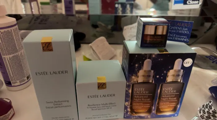 The Cosmetics Company Store 0