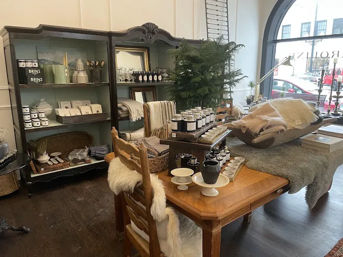 Caroline Shop 0