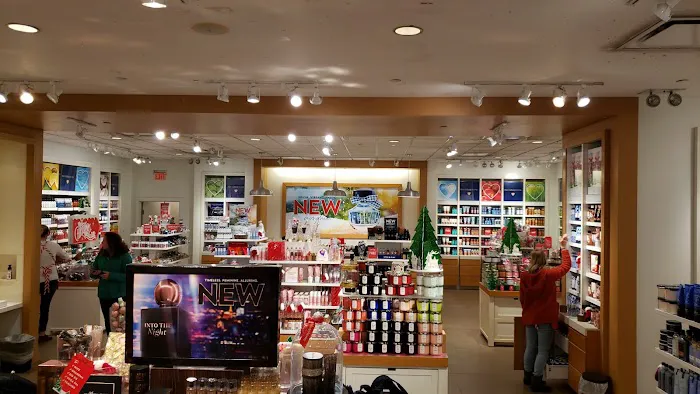 Bath & Body Works 8