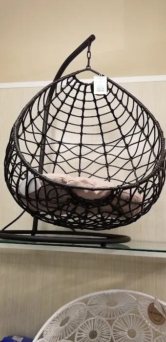 T.J. Maxx & HomeGoods 6
