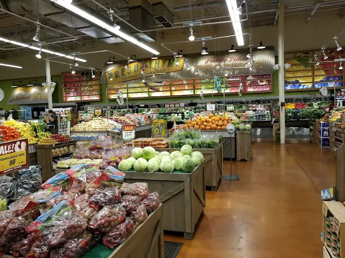 Fresh Thyme Market 1