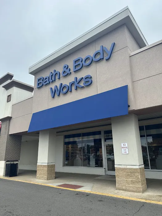Bath & Body Works 1