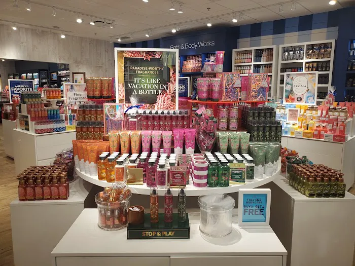 Bath & Body Works 4