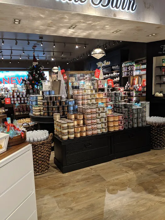 Bath & Body Works 1