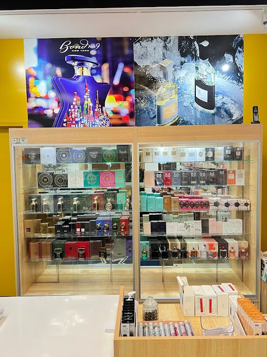 Perfume Villa 2