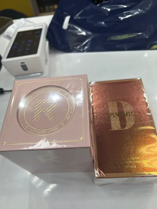 Perfume Villa 6