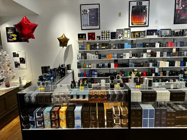 Fragrance World 3