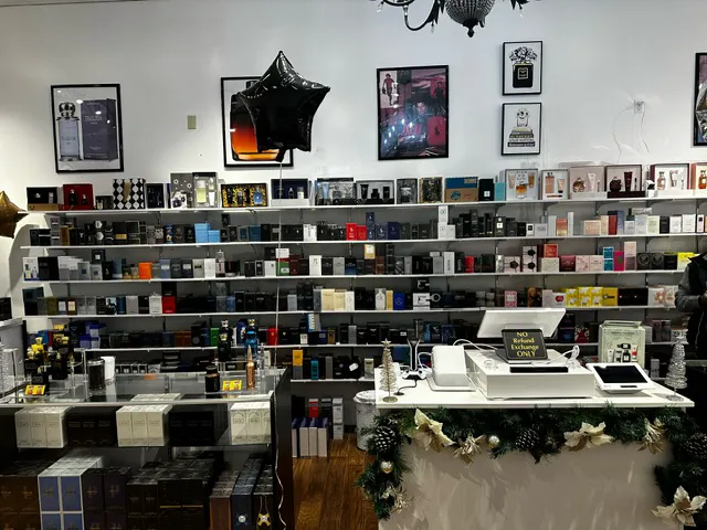 Fragrance World 2