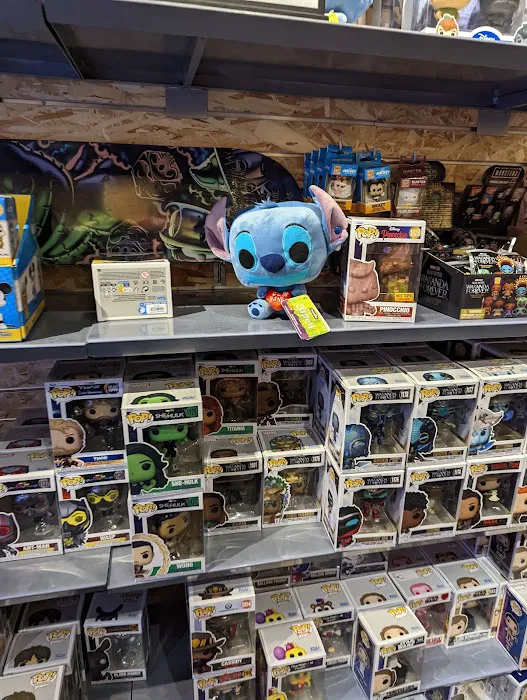 Hot Topic 4