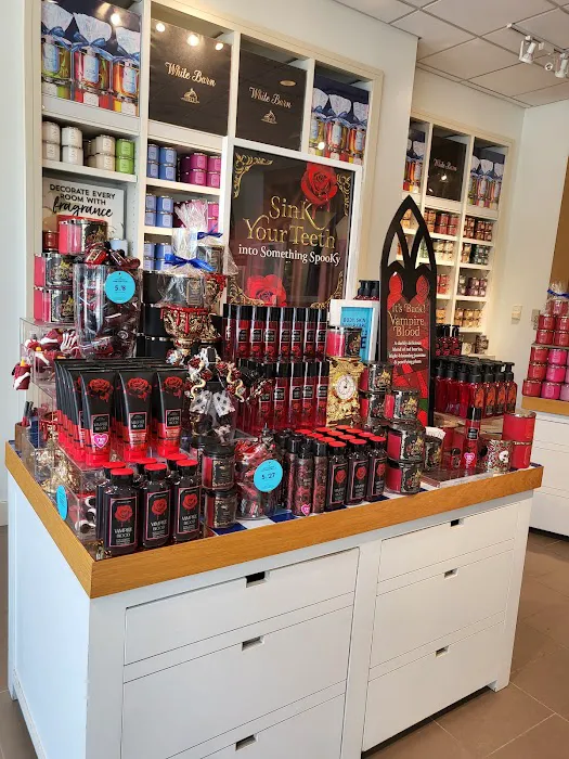 Bath & Body Works 1