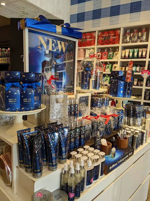 Bath & Body Works 1