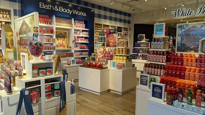 Bath & Body Works 6