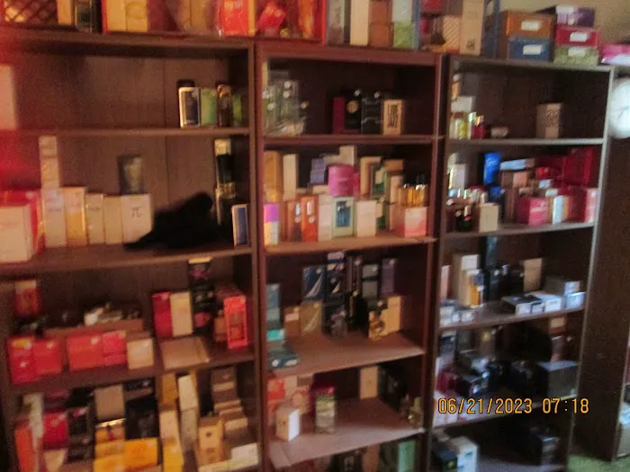 Fragrances Unlimited / Cologne By Phone 3