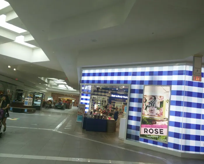 Bath & Body Works 3