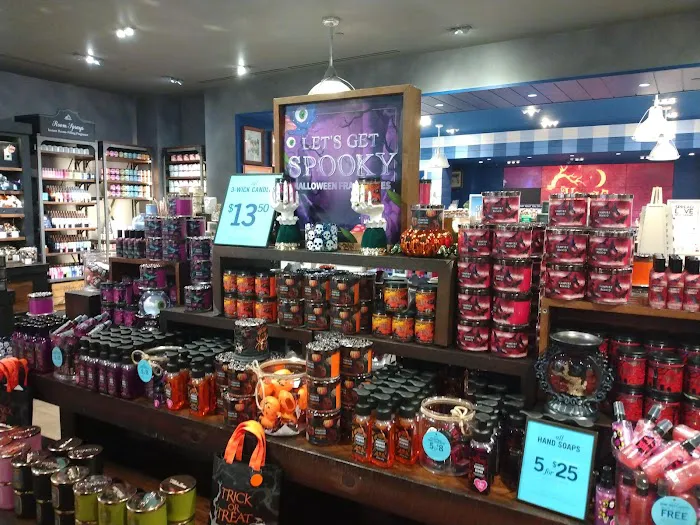 Bath & Body Works 9