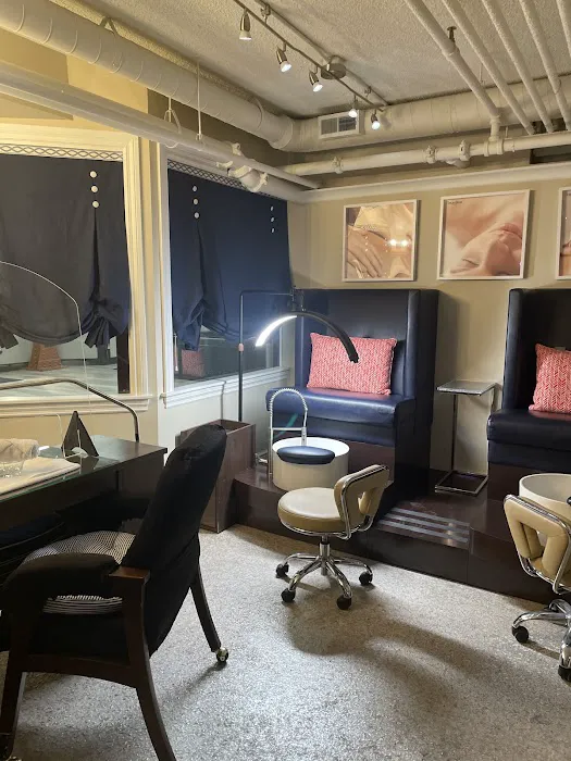 London Beauty & Spa 0