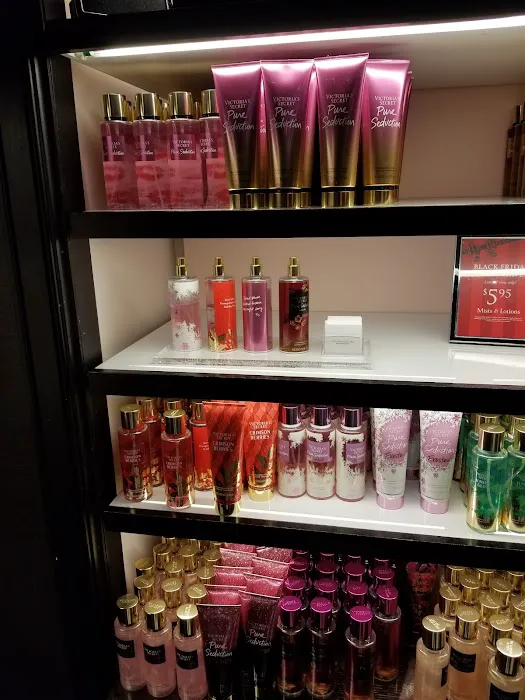 Victoria's Secret & PINK by Victoria's Secret 9