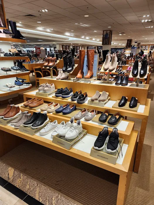 Dillard's 1