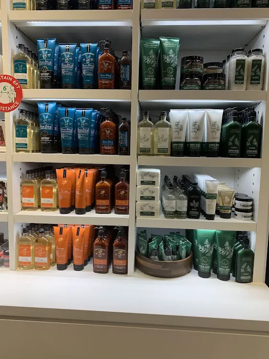 Bath & Body Works 9