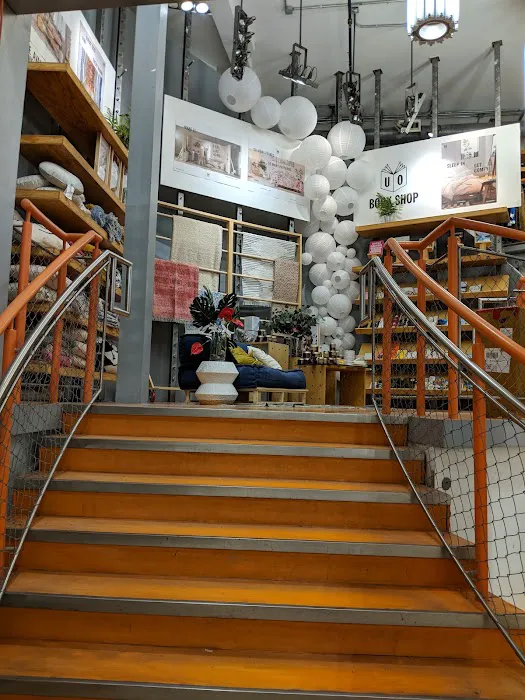 Urban Outfitters 1