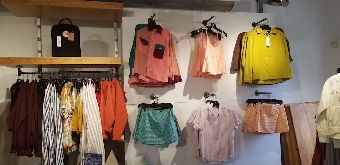 Urban Outfitters 3
