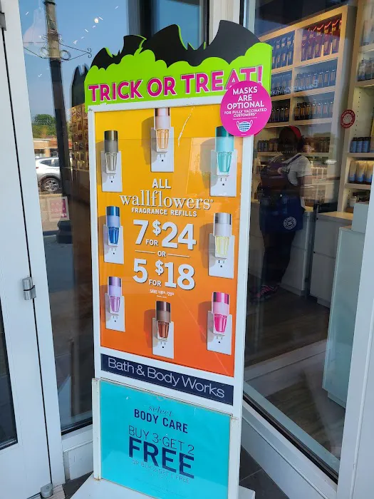 Bath & Body Works 1