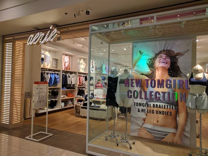 Aerie 0