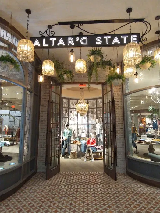 Altar'd State Kenwood Towne Centre 3