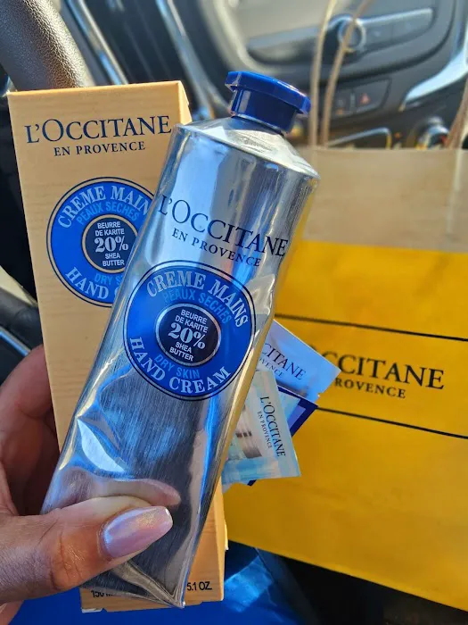 L'OCCITANE EN PROVENCE 0