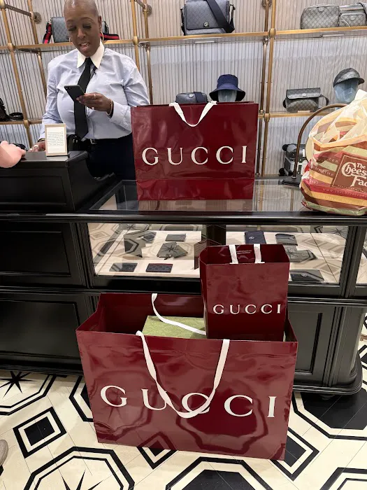 Gucci 2