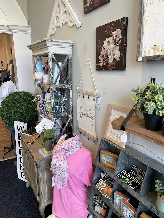 Ellie Mae's Boutique 4