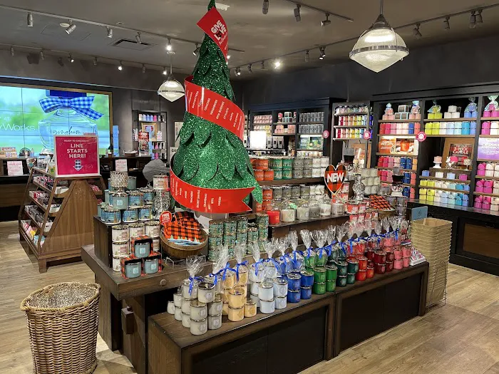 Bath & Body Works 9