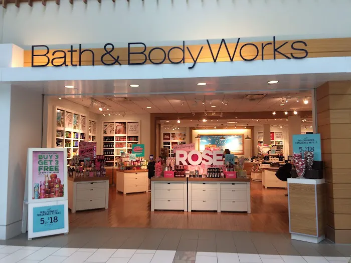 Bath & Body Works 4