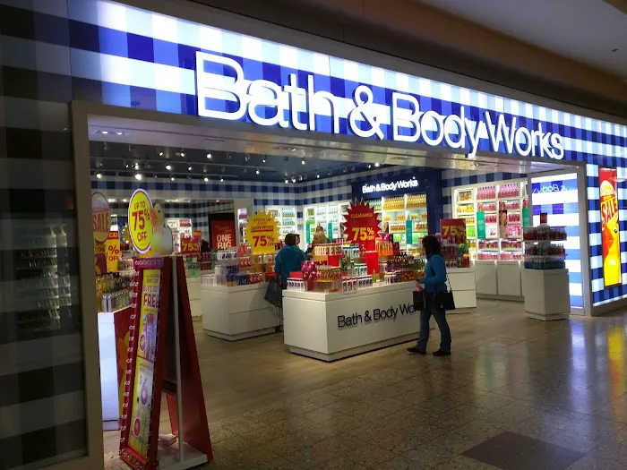 Bath & Body Works 2