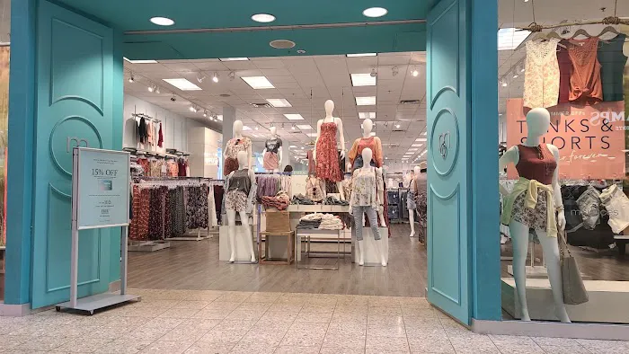 Maurices 0