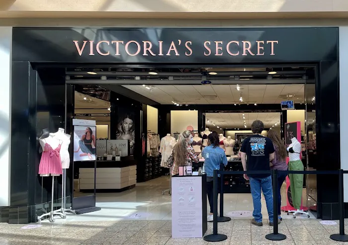 Victoria's Secret & PINK by Victoria's Secret 2