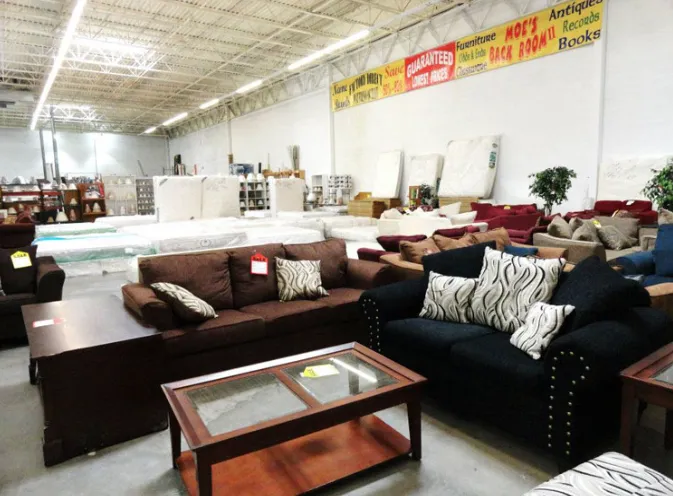 Clarksville Peddlers Mall 9