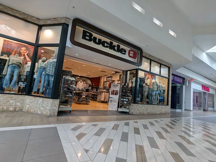 Buckle 1
