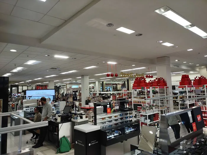 Macy's 4