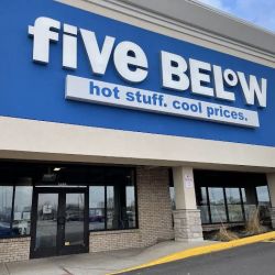 Five Below ico