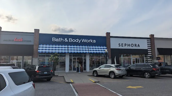 Bath & Body Works 4