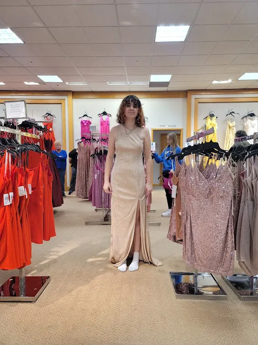 Dillard's 6