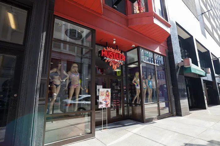 HUSTLER® Hollywood 3