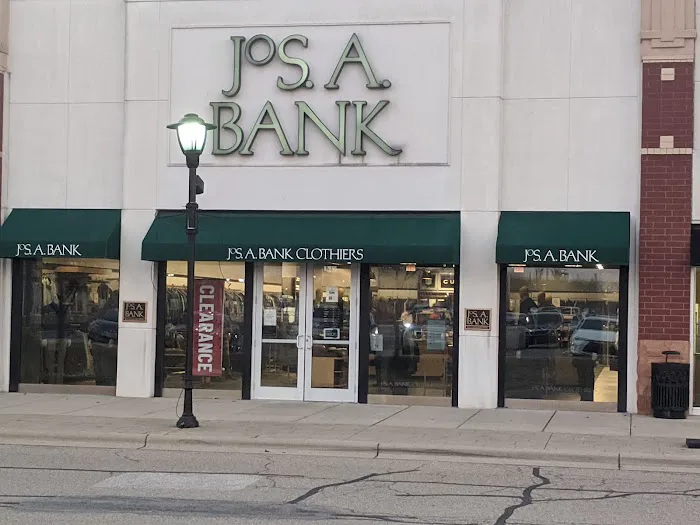 Jos A. Bank 1