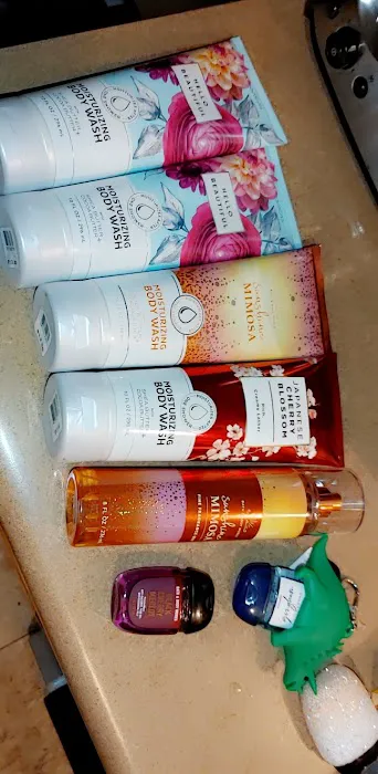 Bath & Body Works 9