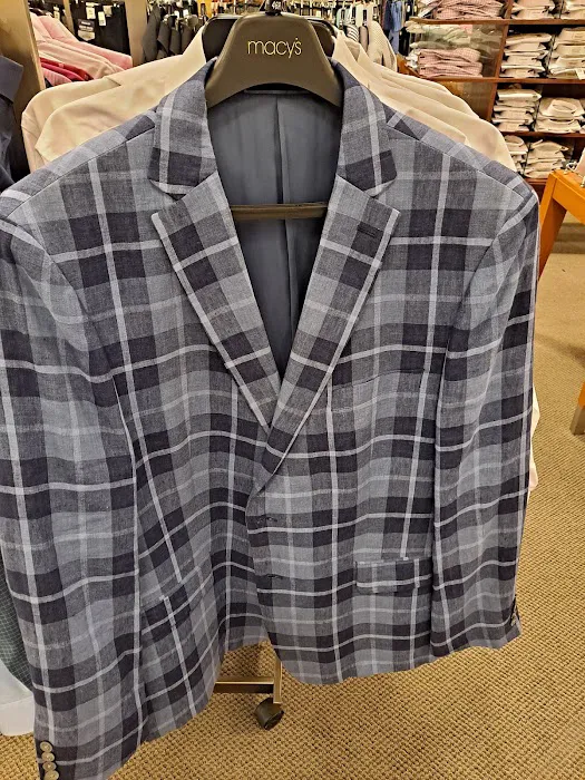 Macy's 9